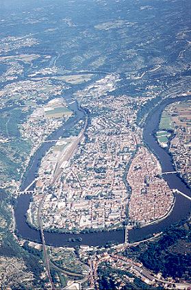 Vue arienne de Cahors