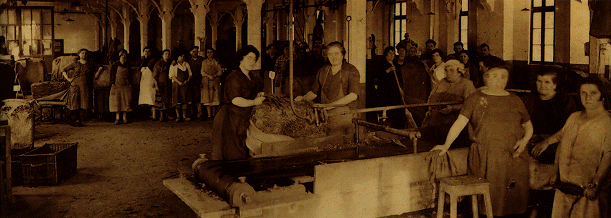 Vue de salarièes de la manufacture des Tabacs de Toulouse
